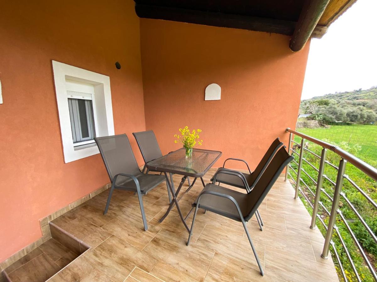Appartamento Pulchra Campis,Private Pool,Wifi,Parking Nerokouros Esterno foto