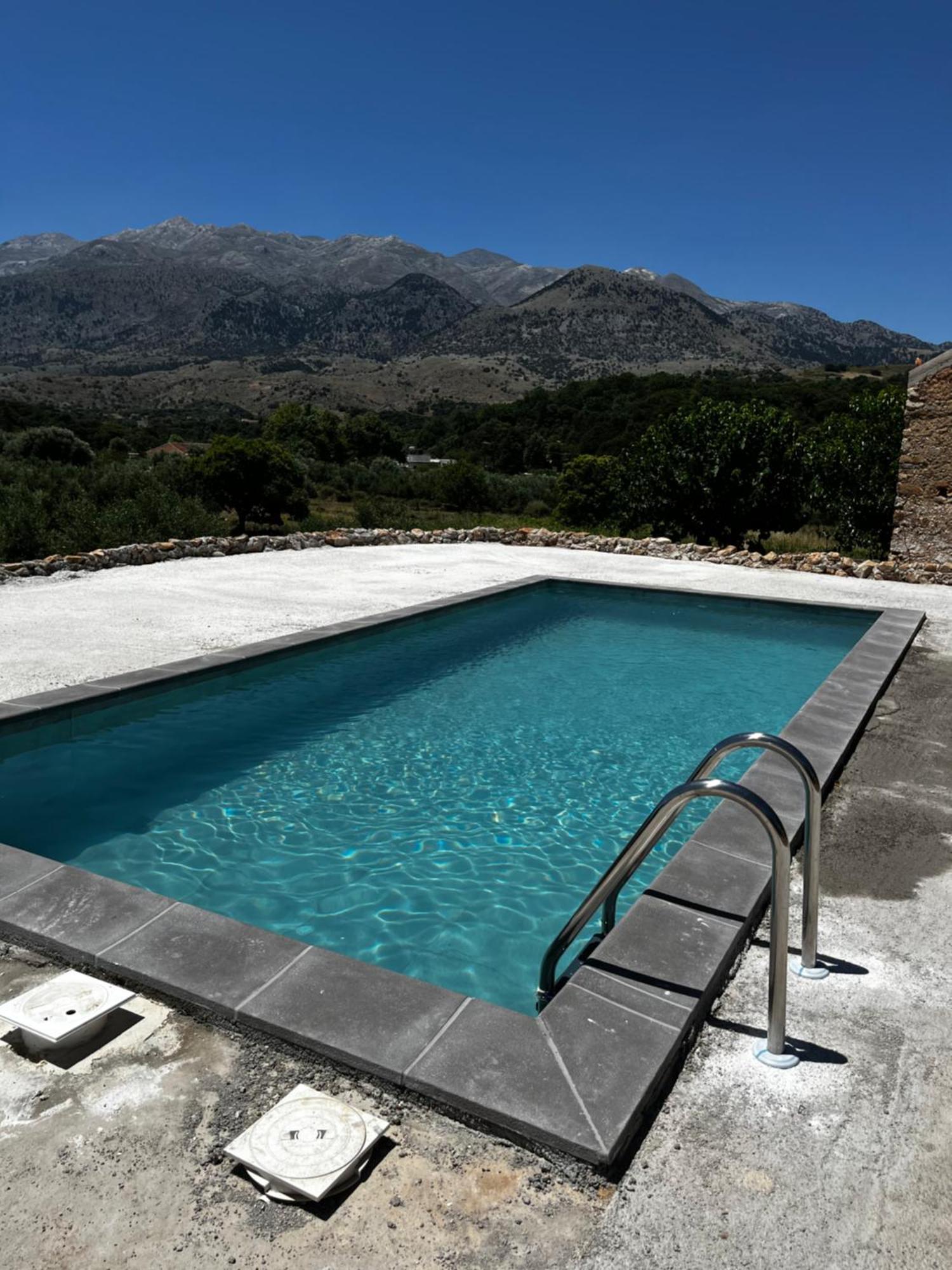 Appartamento Pulchra Campis,Private Pool,Wifi,Parking Nerokouros Esterno foto